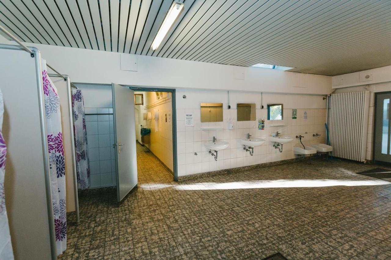 Munich Oktoberfest Glamping Hotel Exterior photo